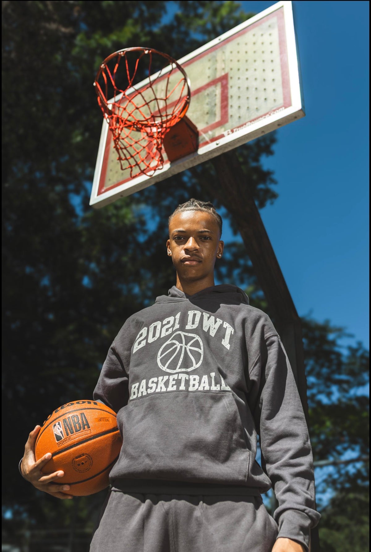 2021 DWT Basketball Hoodie     (Shadow Grey)