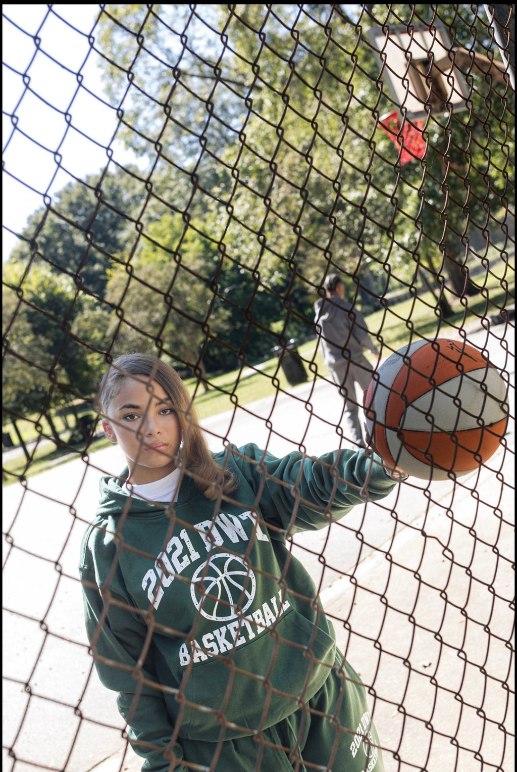 2021 DWT Basketball Hoodie      (Forest Green)